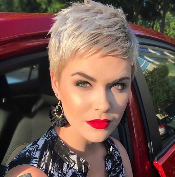 pixie cut specialist near me