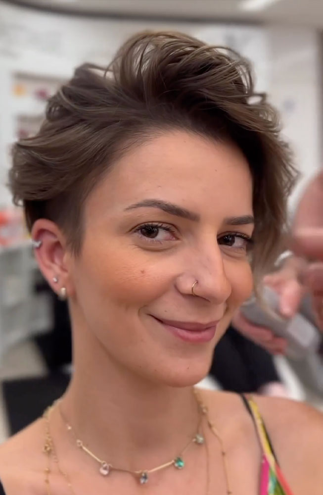 haircut stories, tiktok hair, scene hair, hair clinic, hair restoration, hairlosstalk, hair clinic near me, hair loss treatment, hair transplant near me, prom hairstyles,