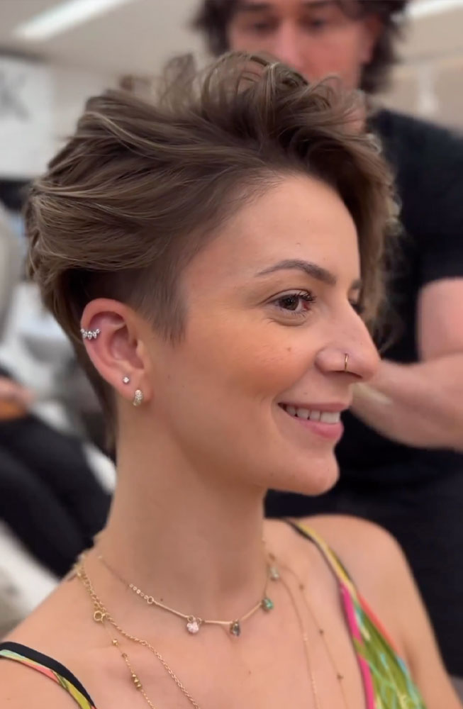 haircut stories, tiktok hair, scene hair, hair clinic, hair restoration, hairlosstalk, hair clinic near me, hair loss treatment, hair transplant near me, prom hairstyles,