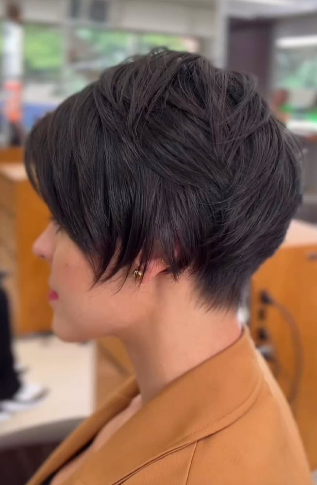 haircut stories, tiktok hair, scene hair, hair clinic, hair restoration, hairlosstalk, hair clinic near me, hair loss treatment, hair transplant near me, prom hairstyles,