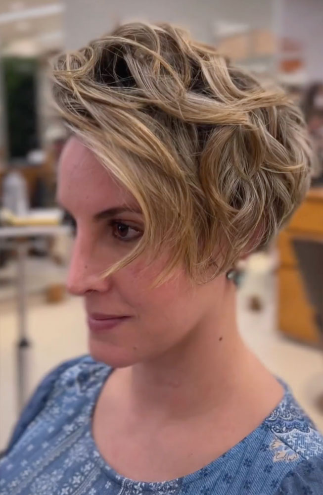 haircut stories, tiktok hair, scene hair, hair clinic, hair restoration, hairlosstalk, hair clinic near me, hair loss treatment, hair transplant near me, prom hairstyles,