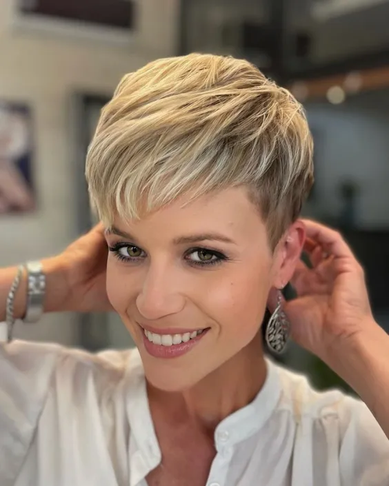 pixie cut, pixie haircut,
