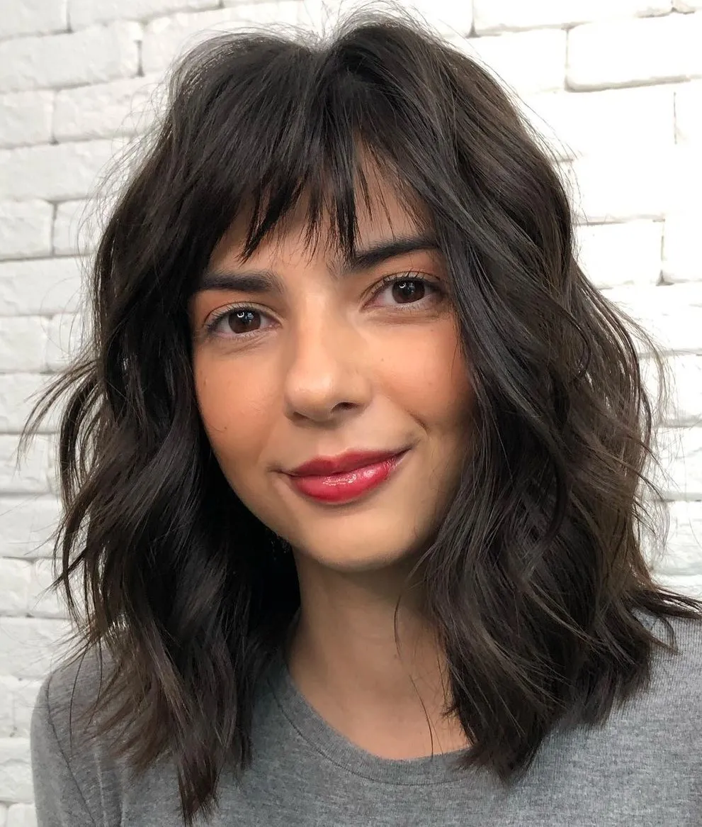 medium length hairstyle