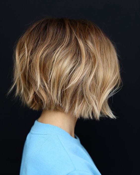 blurred bob, bob haircut, bob cut,