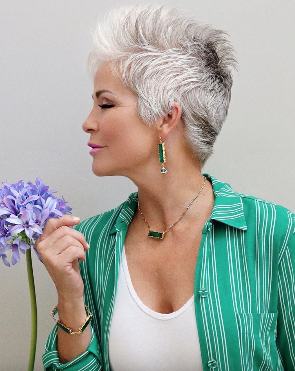 short haircuts for older women